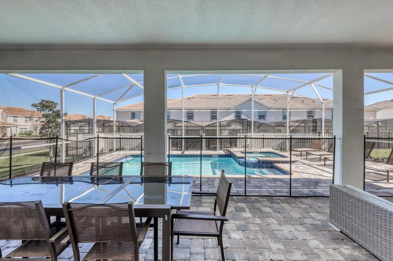 Sky View Mansion Villa Davenport